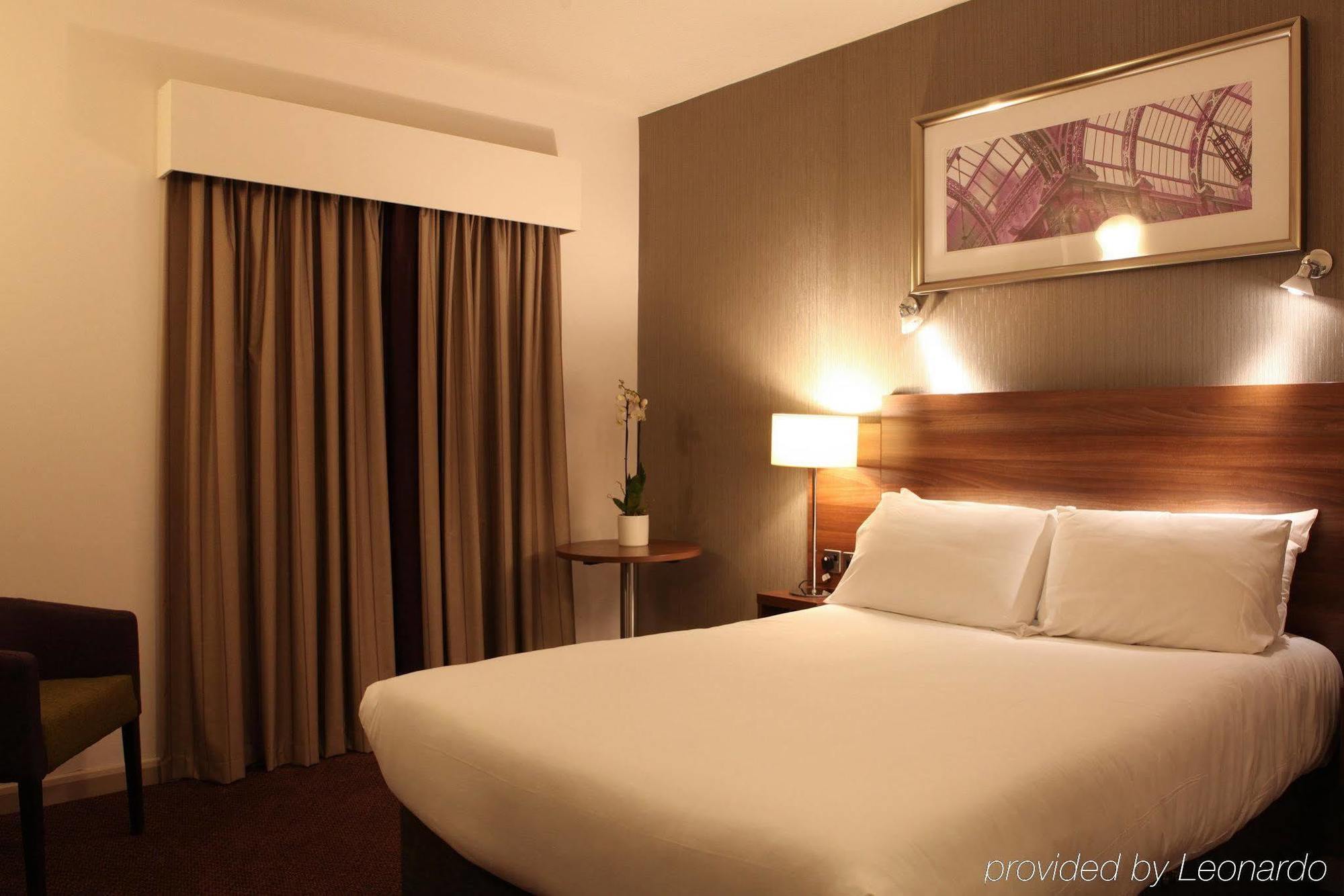 Hotel Leonardo - Formerly Jurys