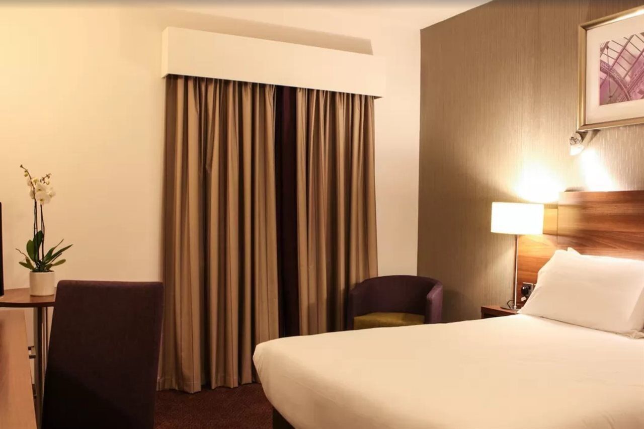 Leonardo - Formerly Jurys 4* Leeds (West Yorkshire)